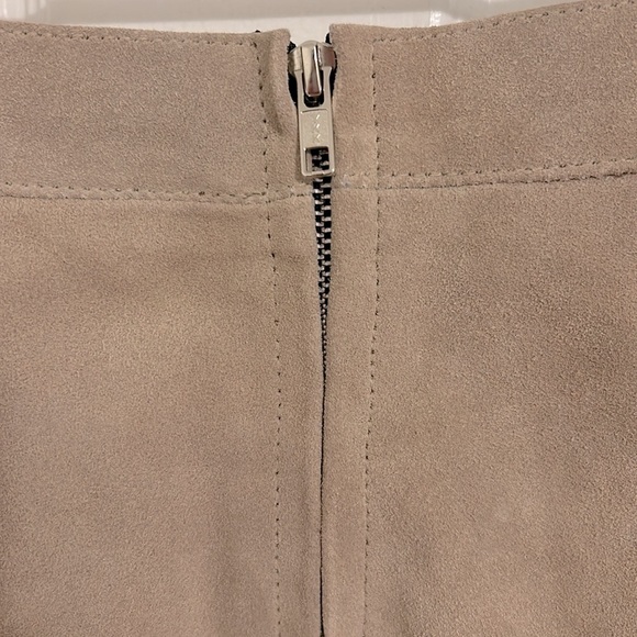 Free People Understated Leather Suede Buckle Mini Skirt NWT Size Medium - Picture 11 of 14